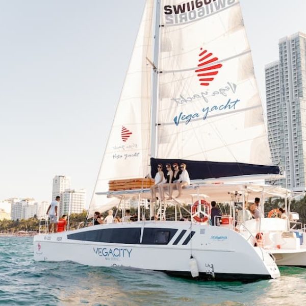 tour-du-thuyen-nha-trang-6